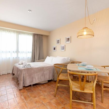 Apartamentos Las Ciencias K Valence Extérieur photo