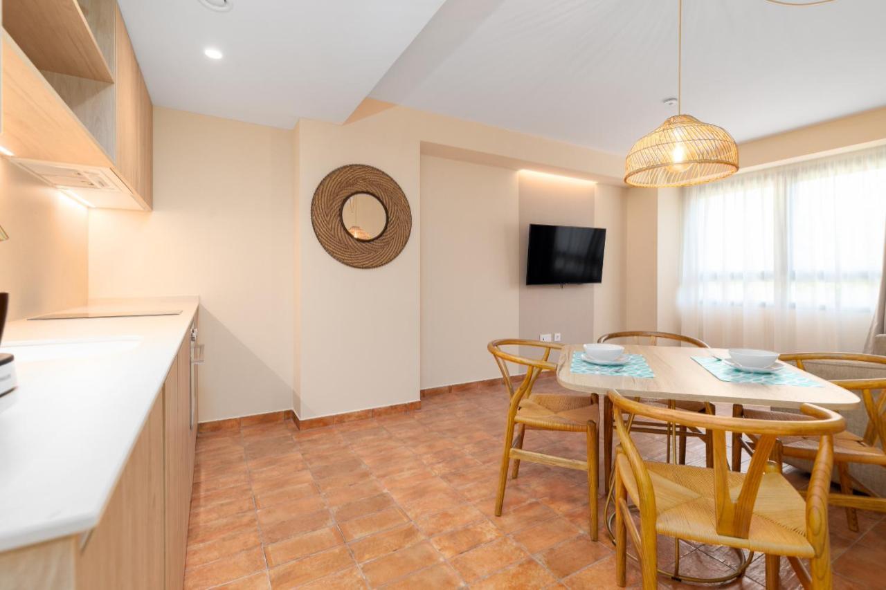 Apartamentos Las Ciencias K Valence Extérieur photo