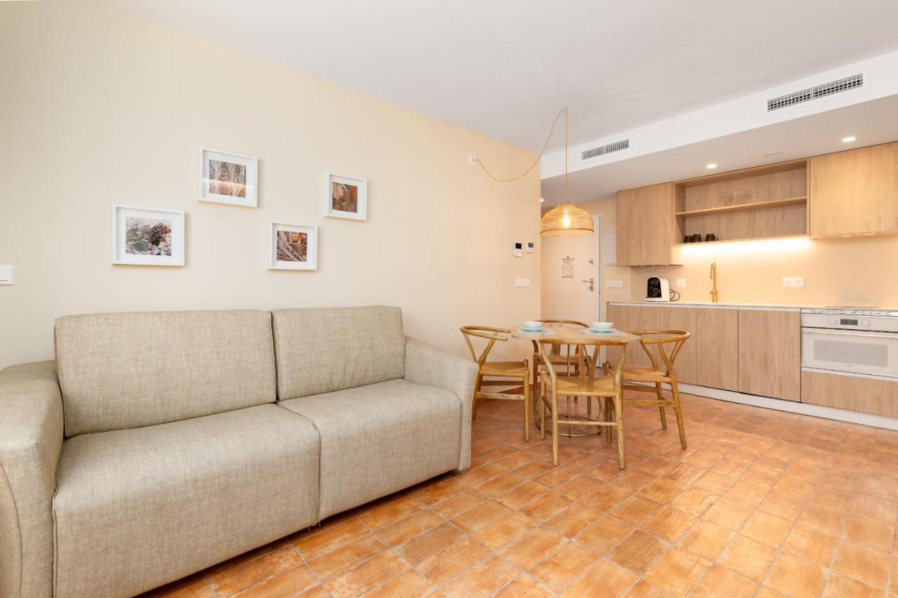 Apartamentos Las Ciencias K Valence Extérieur photo