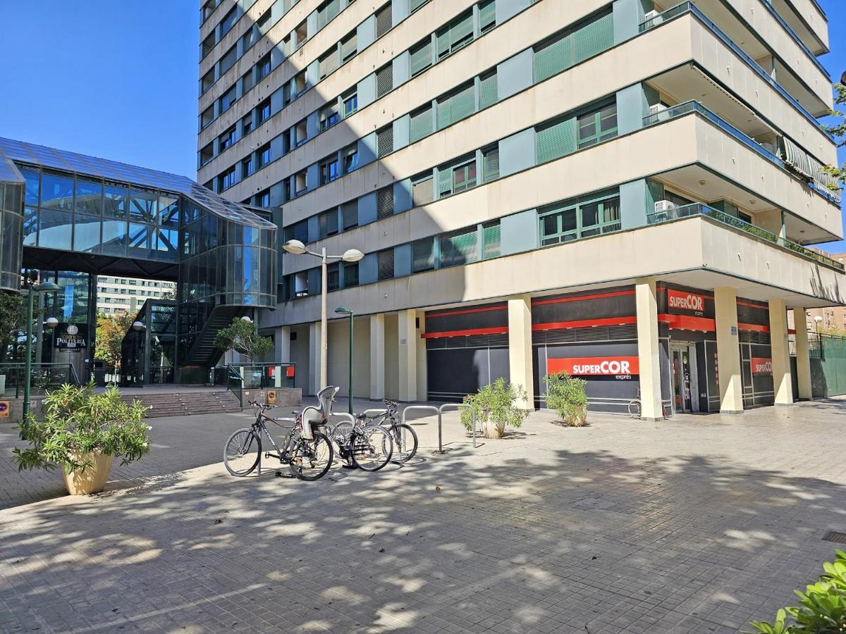Apartamentos Las Ciencias K Valence Extérieur photo
