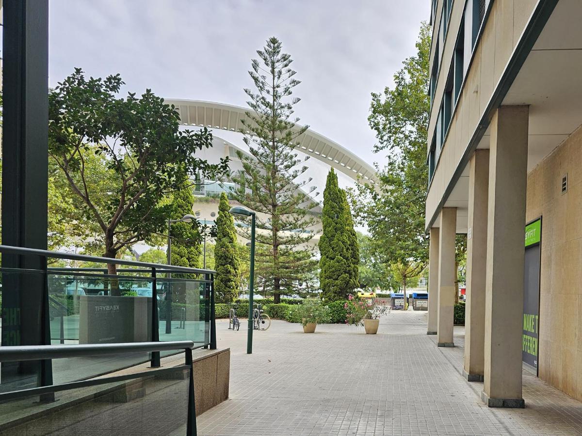 Apartamentos Las Ciencias K Valence Extérieur photo